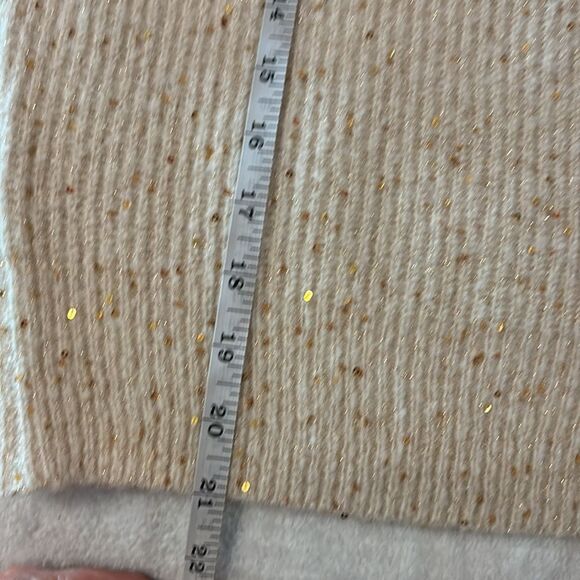 Express Cream Women's Crew Neck Sweater with sparkling gold sequins. Sz small. - Picture 7 of 8